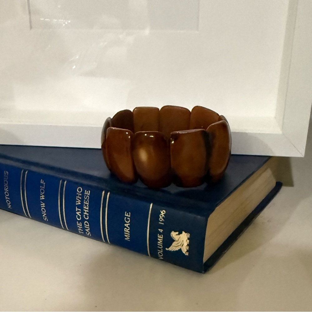 Vintage Chunky Brown Bracelet - Stretch Bracelet - Picture 2 of 7